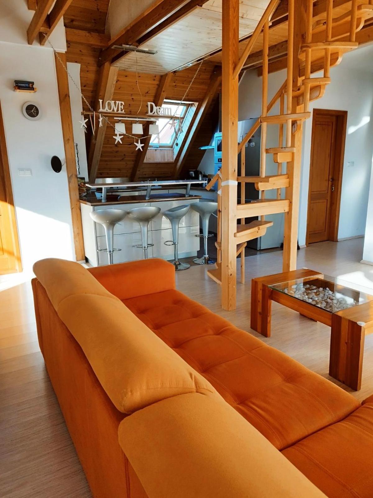 Apartman Vitorlas Vendeghaz Balatonfured Exterior photo